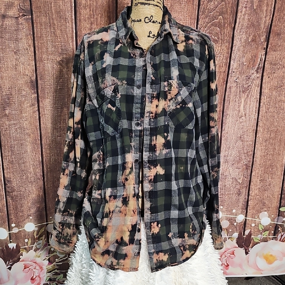 Simpsons Treehouse Of Horror Flannel Unisex - Picture 3 of 6